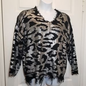 Main Strip black/silver V-Neck sweater size Large